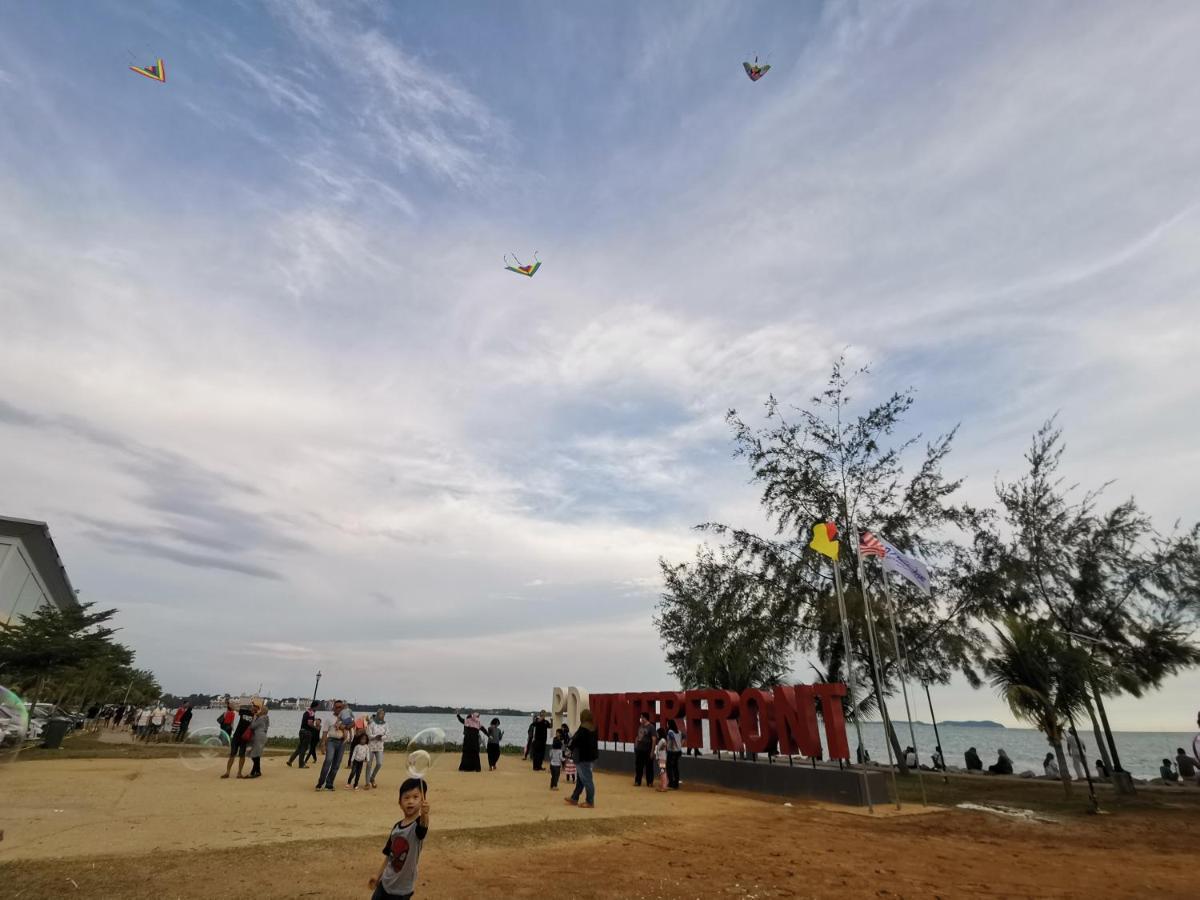 Pd D'wharf Seaview & Sunset * Port Dickson